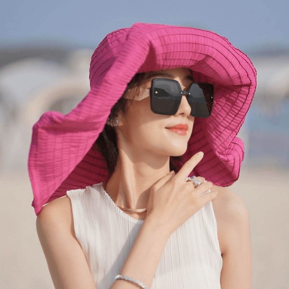 Packable Hat Nylon - قبعة نسائية واسعة الحواف قابلة للطي