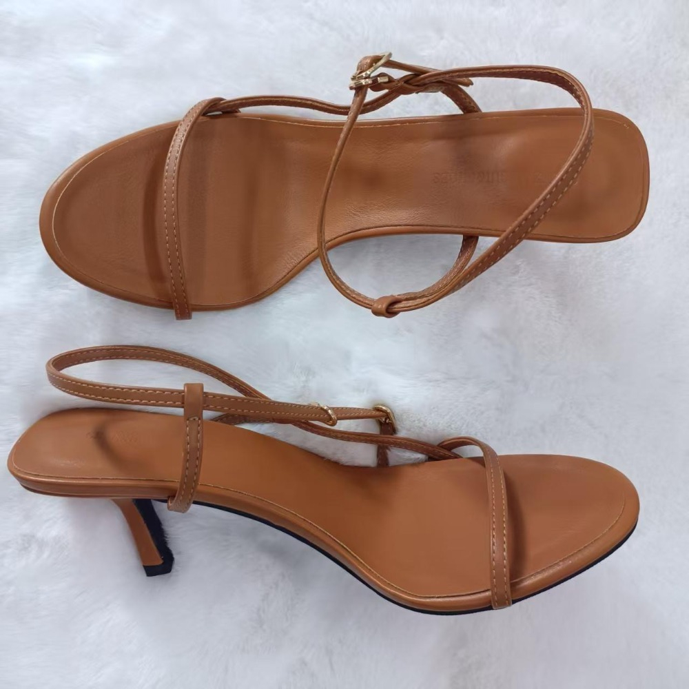 صنادل نسائية صيفية جديدة بحزام - مراجعة Casual Sandal Leather وسعره