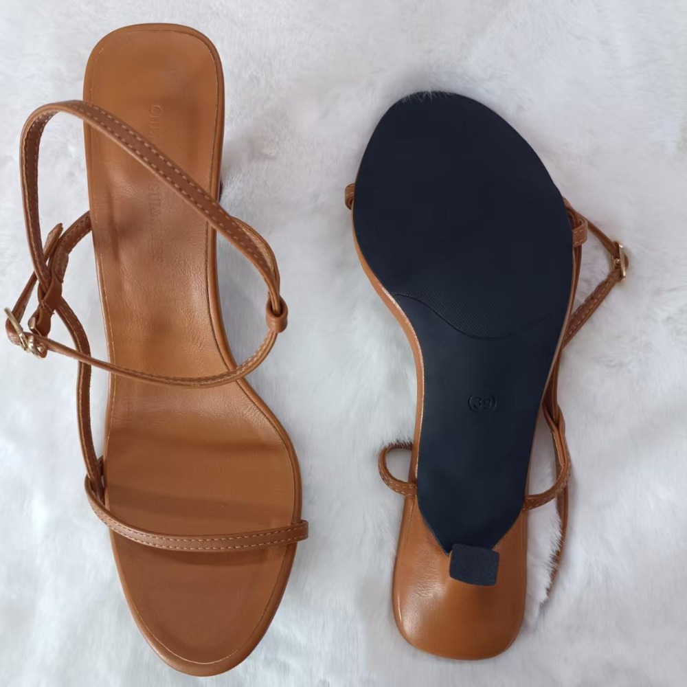 صنادل نسائية صيفية جديدة بحزام - مراجعة Casual Sandal Leather وسعره