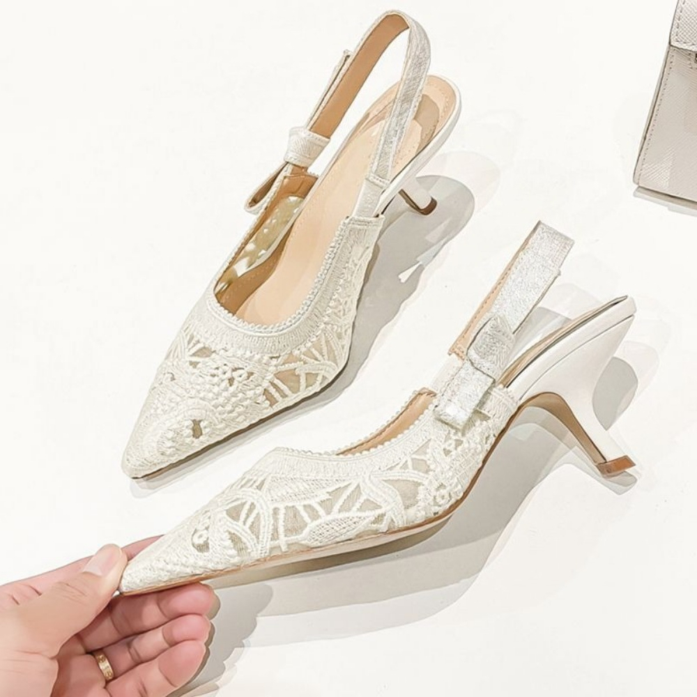 صنادل نسائية بكعب عالٍ من الجل - مراجعة Casual Sandal Leather وسعره