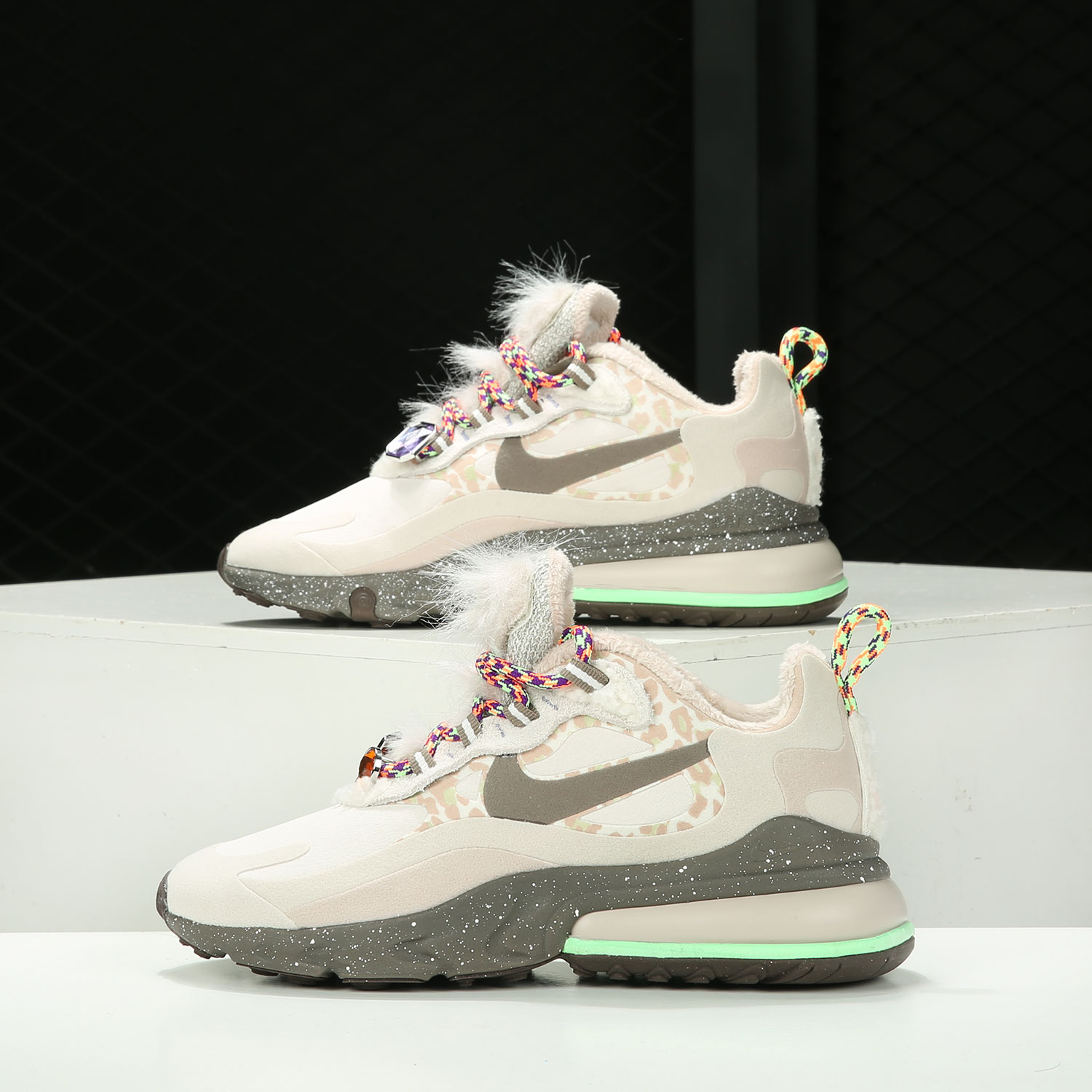 حذاء الجري Nike الأصلي AIR MAX - مراجعة Nike Shoes Air Max 270 وسعره